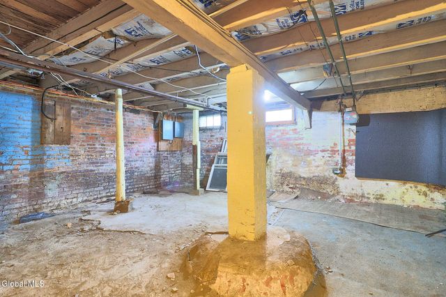 308 Delaware Avenue, Albany, NY 12209