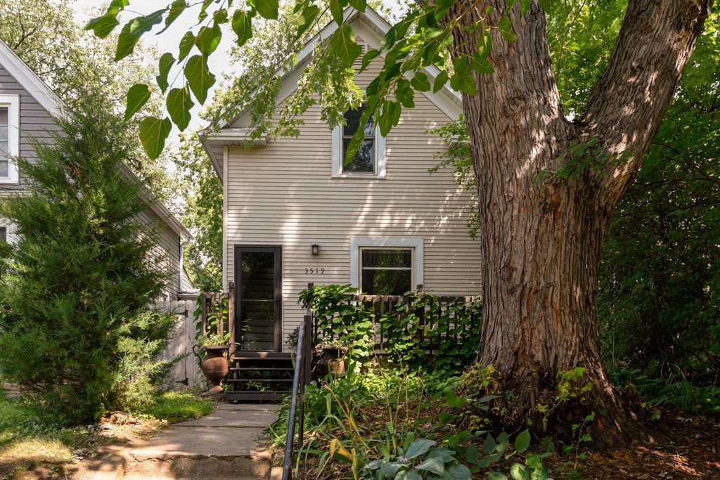 3519 14th Avenue S, Minneapolis, MN 55407