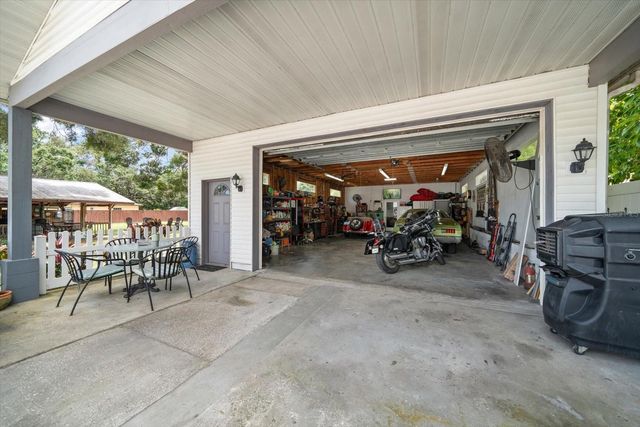 3290 70TH AVENUE N, St Petersburg, FL 33702