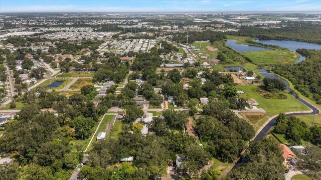 3290 70TH AVENUE N, St Petersburg, FL 33702