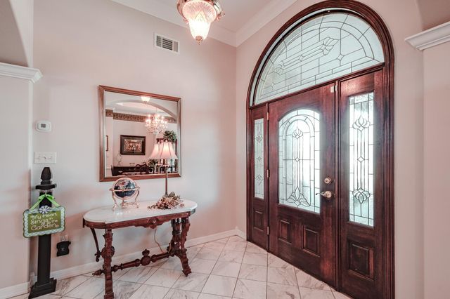 9018 Water Point Drive, Beach City, TX 77523