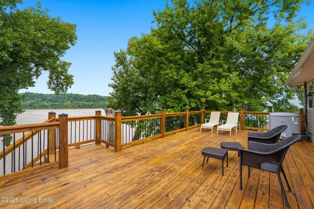 1510 Riverside Dr, Prospect, KY 40059