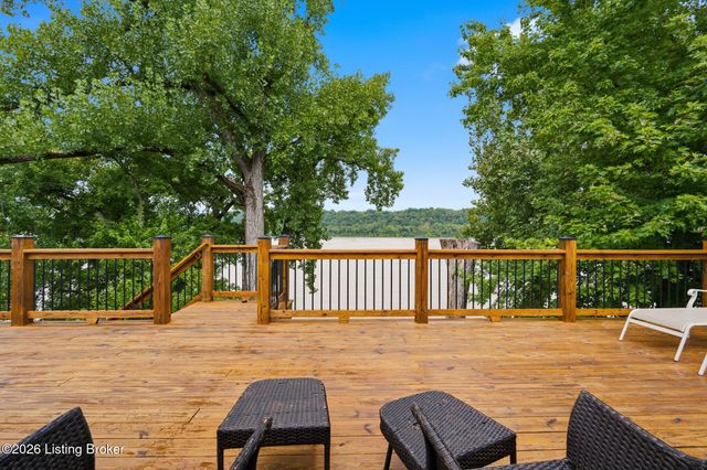 1510 Riverside Dr, Prospect, KY 40059