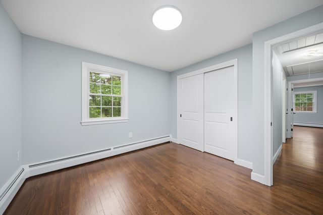 29 Dickens Street, Nashua, NH 03062