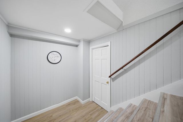 29 Dickens Street, Nashua, NH 03062