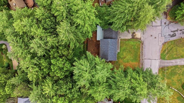 29 Dickens Street, Nashua, NH 03062