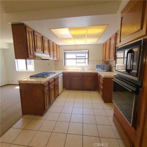 881 W Huntington Dr. G, Arcadia, CA 91007