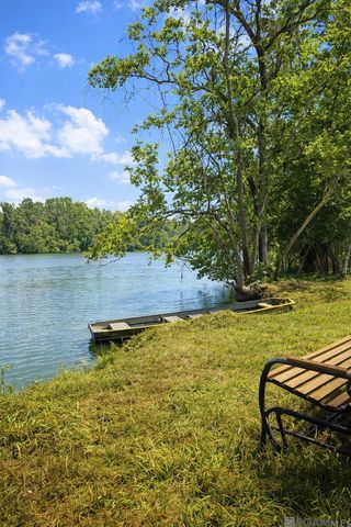 36506 C Braud Rd, Prairieville, LA 70769