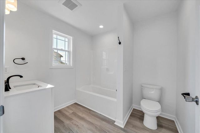 1020 Morehead AVE, Roanoke, VA 24013