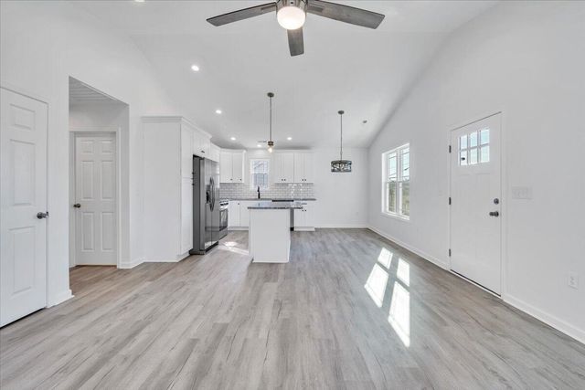 1020 Morehead AVE, Roanoke, VA 24013