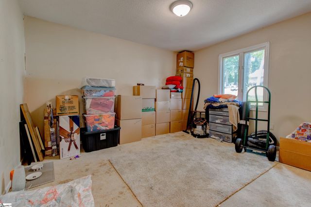 500 Oakwood Estates Drive, Anderson, SC 29621