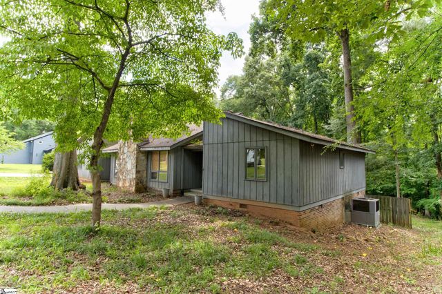 500 Oakwood Estates Drive, Anderson, SC 29621