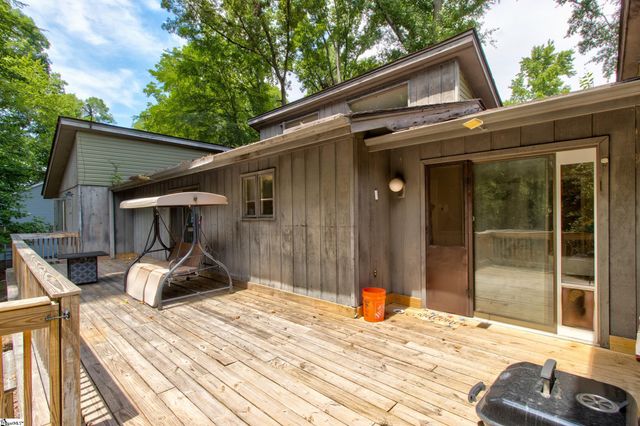 500 Oakwood Estates Drive, Anderson, SC 29621