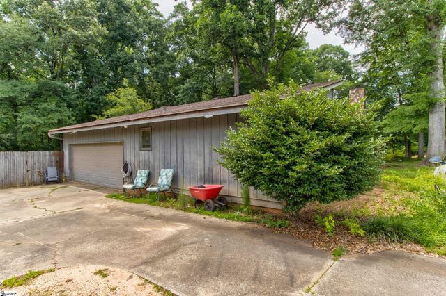 500 Oakwood Estates Drive, Anderson, SC 29621