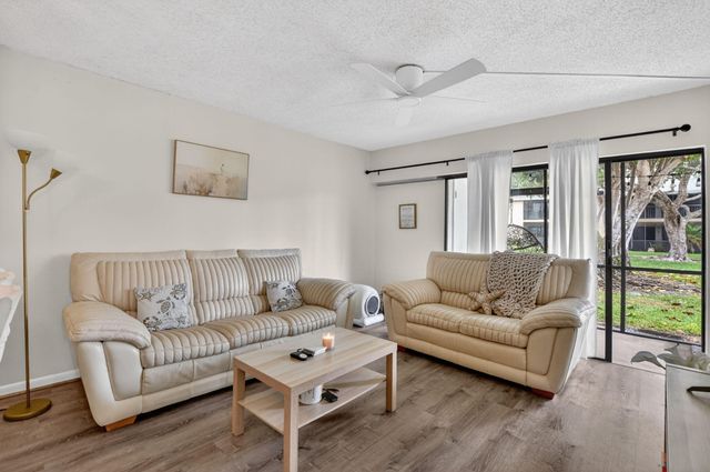 3939 NE 5th Avenue C102, Boca Raton, FL 33431