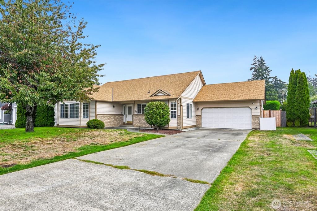 110 23rd Avenue, Milton, WA 98354