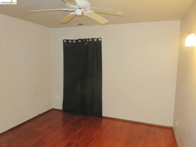 1027 76Th Ave, Oakland, CA 94621