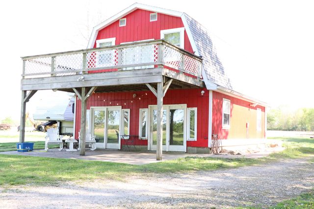5323 Homer Road NW, Centerburg, OH 43011
