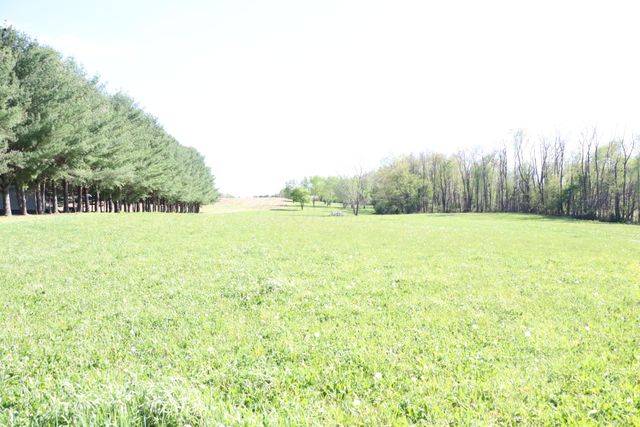 5323 Homer Road NW, Centerburg, OH 43011