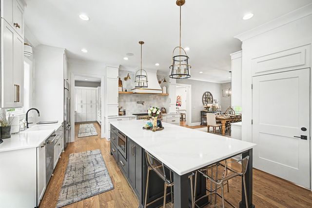 5102 Yale Ct, Brentwood, TN 37027