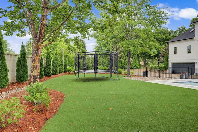 5102 Yale Ct, Brentwood, TN 37027