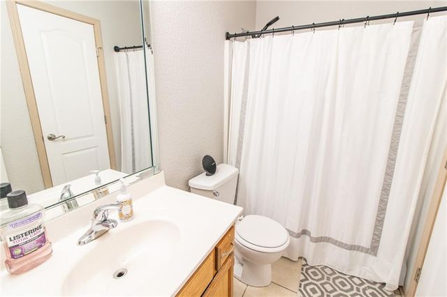 1218 Ashley Drive, Grain Valley, MO 64029