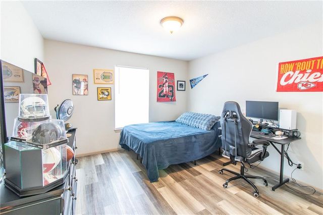 1218 Ashley Drive, Grain Valley, MO 64029