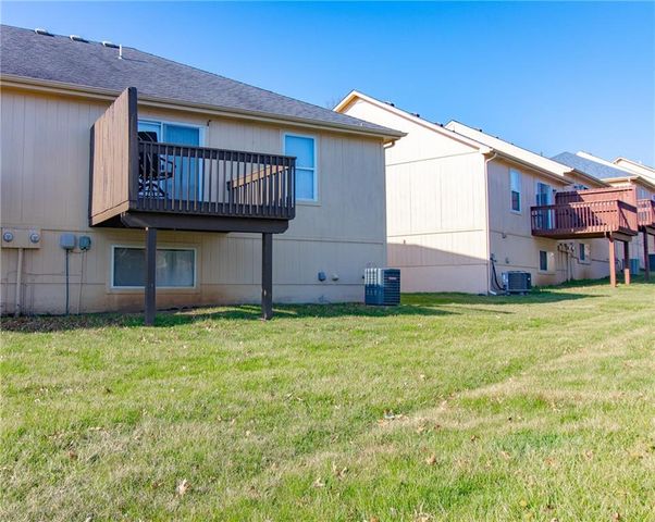 1218 Ashley Drive, Grain Valley, MO 64029