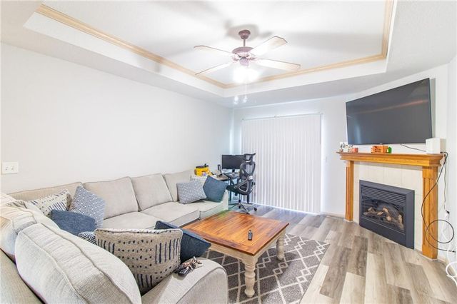 1218 Ashley Drive, Grain Valley, MO 64029