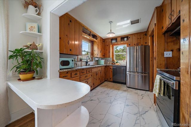 3761 S Bannock Street, Englewood, CO 80110