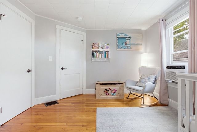 114 Clinton Rd, Weymouth, MA 02189