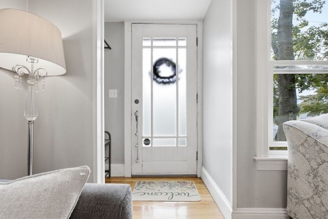 114 Clinton Rd, Weymouth, MA 02189