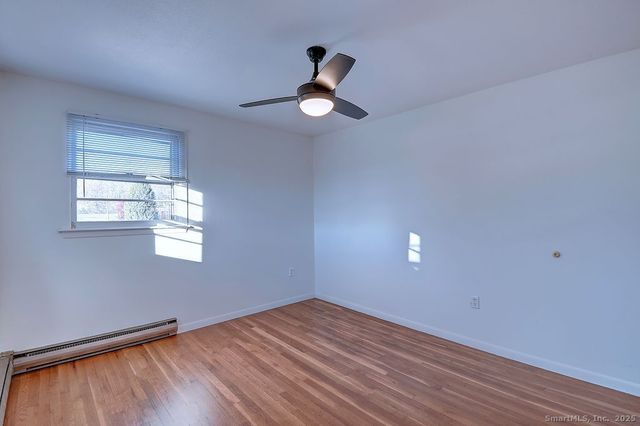 139 Phyllis Drive, Naugatuck, CT 06770