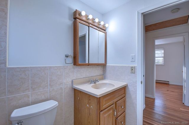 139 Phyllis Drive, Naugatuck, CT 06770