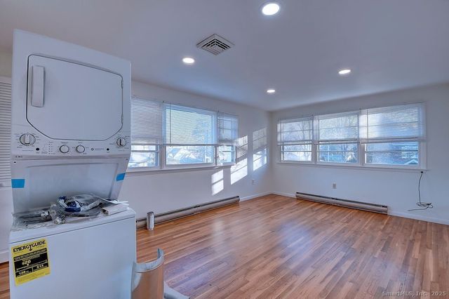 139 Phyllis Drive, Naugatuck, CT 06770