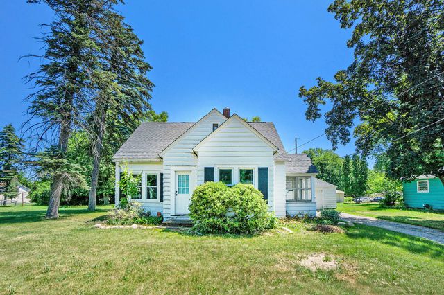 7907 Lovers Lane, Portage, MI 49002