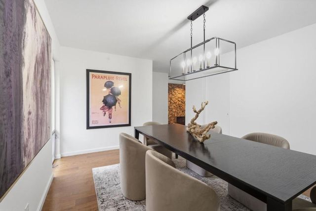 5870 Balmoral Drive, Oakland, CA 94619