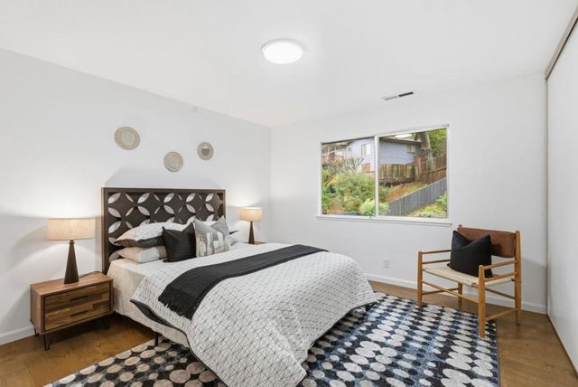 5870 Balmoral Drive, Oakland, CA 94619