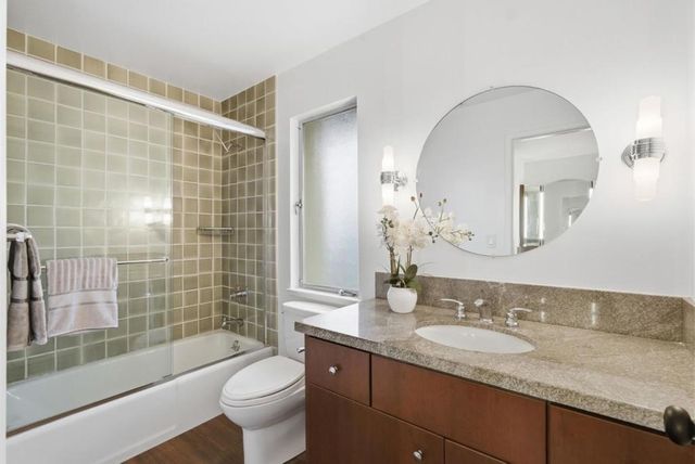 5870 Balmoral Drive, Oakland, CA 94619