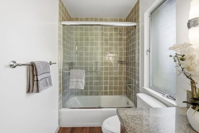 5870 Balmoral Drive, Oakland, CA 94619