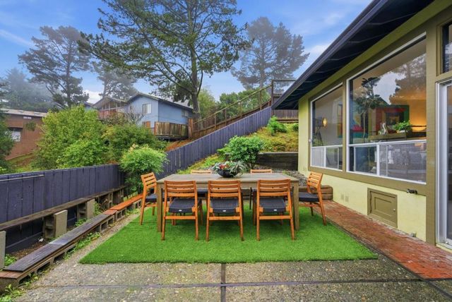 5870 Balmoral Drive, Oakland, CA 94619