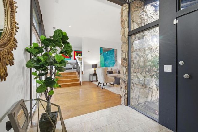 5870 Balmoral Drive, Oakland, CA 94619