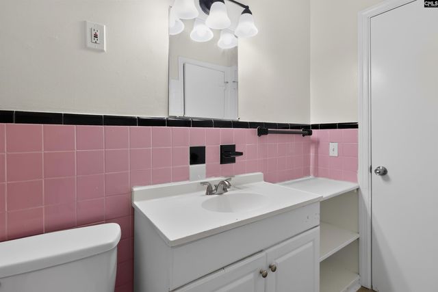 2131 Tuxedo Road, Columbia, SC 29209