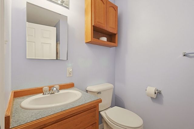 12 Mountain Ash Rd 12, East Bridgewater, MA 02333