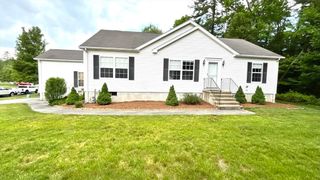 12 Mountain Ash Rd 12, East Bridgewater, MA 02333