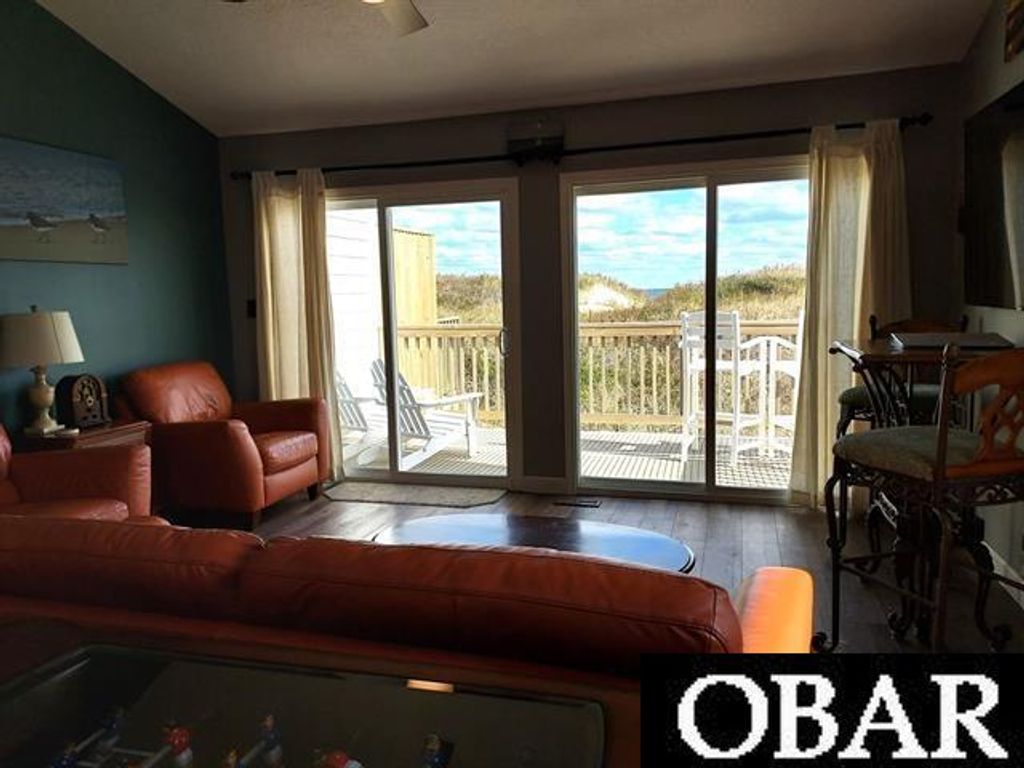 Image 12 of property listing at 1801 S Virginia Dare Trl Unit 9, Kill Devil Hills, NC 27948