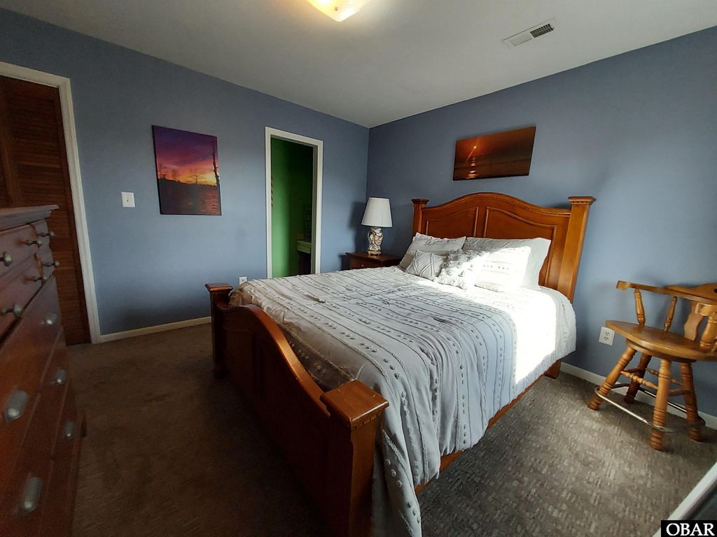 Image 18 of property listing at 1801 S Virginia Dare Trl Unit 9, Kill Devil Hills, NC 27948