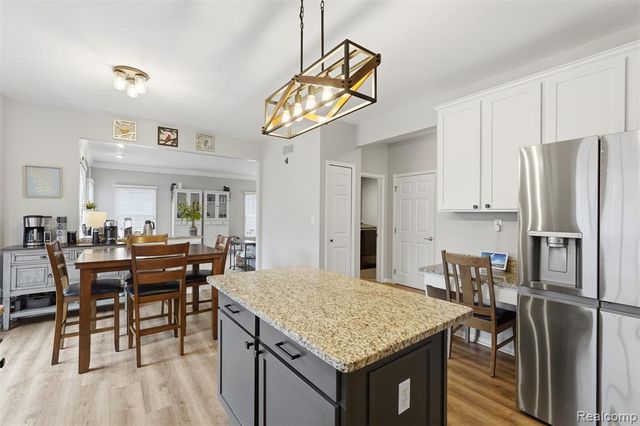 1090 Polo Drive, South Lyon, MI 48178