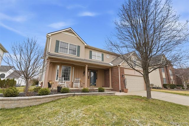 1090 Polo Drive, South Lyon, MI 48178