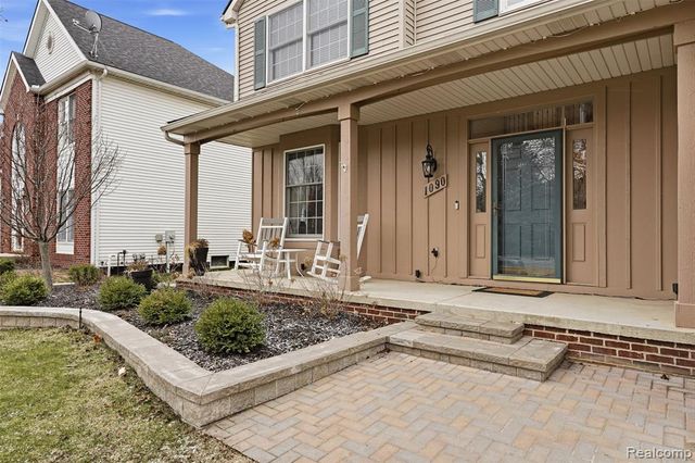 1090 Polo Drive, South Lyon, MI 48178
